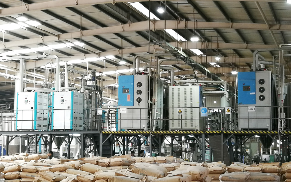 广东东莞TPU反应造料除湿干燥机一期